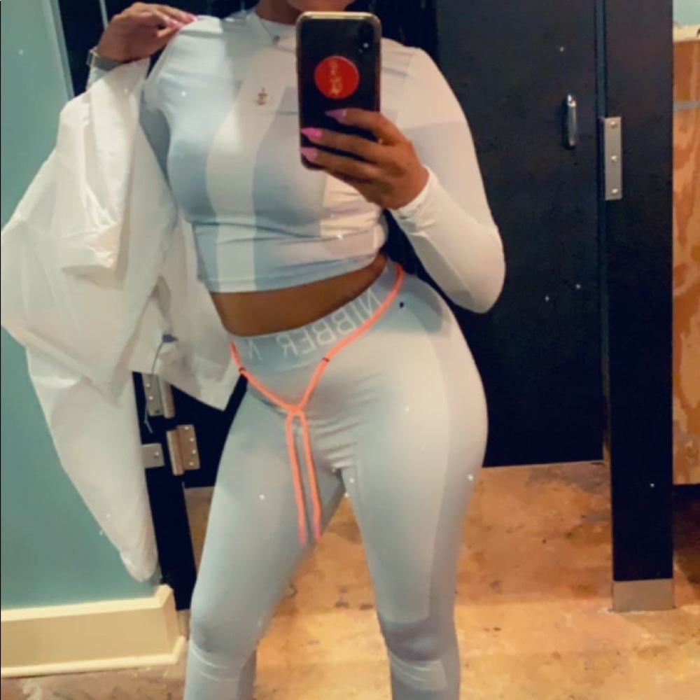 Fitted shirt and matching leggings